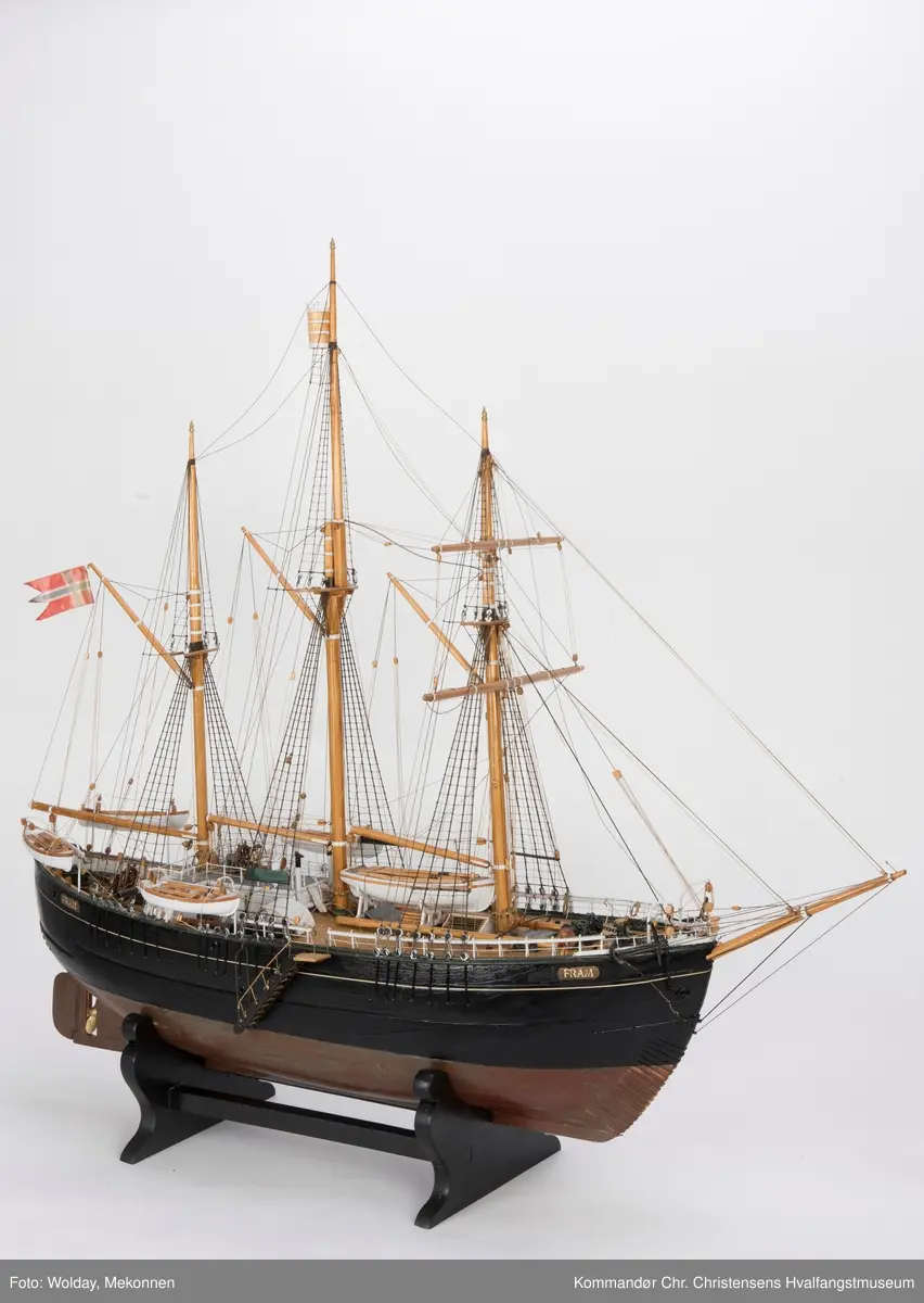 Modell av polarskuta "Fram I"