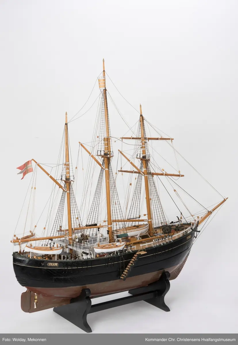 Modell av polarskuta "Fram I"