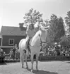 Furuvik

Furuviksparken invigdes pingstdagen 1936.
Folkdanslaget Furuviks Ungdomslag och Barnkabarén blev Furuviksbarnen.