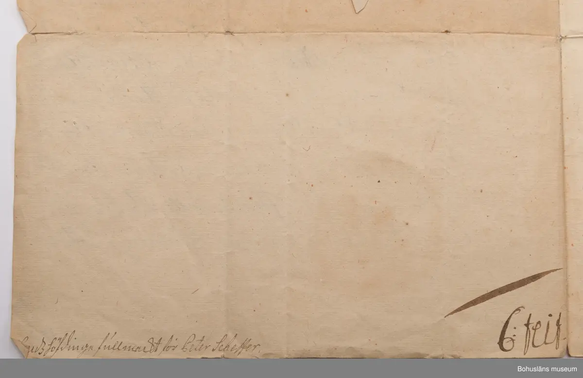Dokument med karl XII:s egenhändiga namnteckning daterad "Demotika d. 20 Aprill 1714 Carolus".

Ur arkivförteckningen: Fullmakt för Petter Scheffer att vara landshövding i Södermanland, undertecknad av Karl XII i Demotica i Turkiet 2 april 1714.