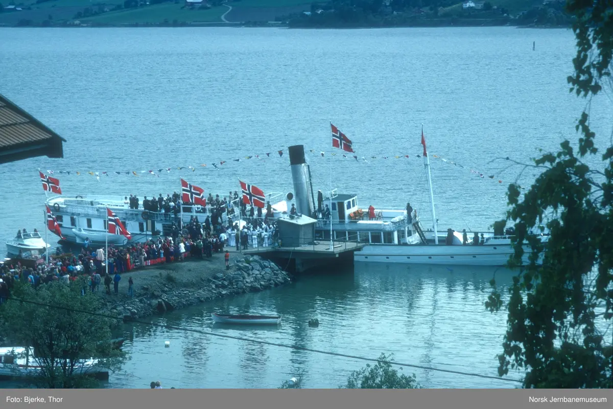 Skibladner ved Lillehammer brygge