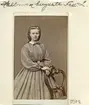 Porträtt av Augusta Enelius. Gift 1864 med skogsförvaltaren vid Adelsnäs egendom i Åtvidaberg, Anders Leonard Hellman. Änka i april månad 1880, vartefter hon flyttade till Brostugan under Adelsnäs. År 1901 inflyttade hon till Linköping och blev där till 1913, då hon utflyttade till Halmstad. Hon avled där året därpå.