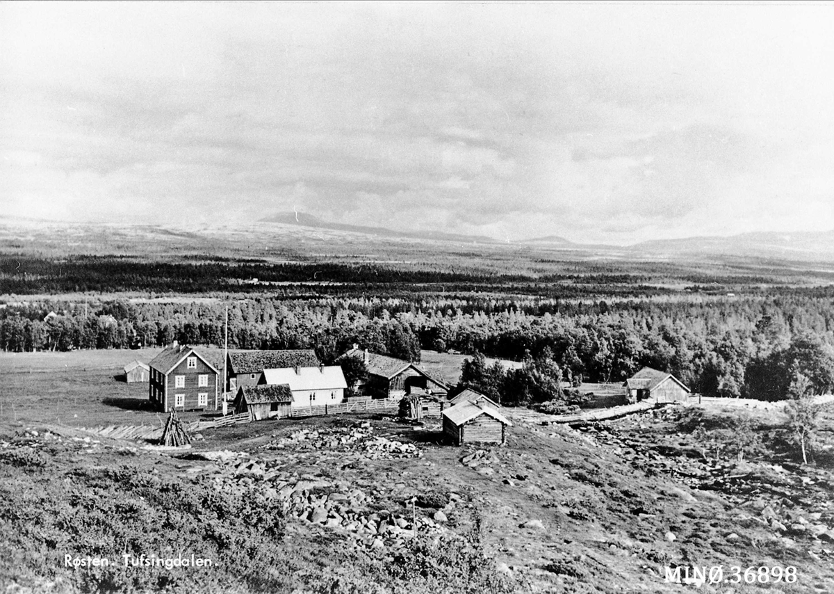 Gardsbruk - Røsten, Tufsingdalen. 