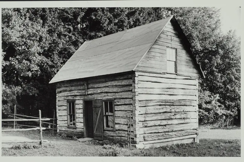 Gammelt fotografi av Kindredhuset