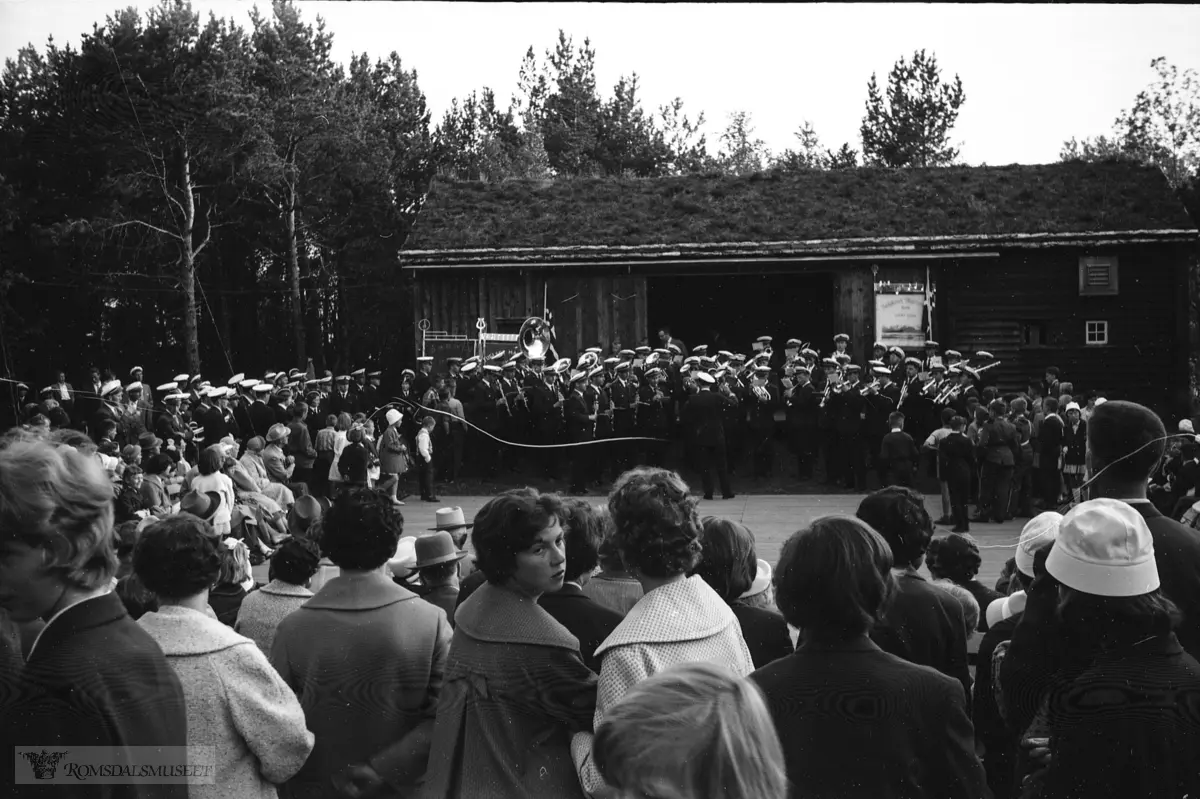 "Sangerstemne 1960"."Årsmøte m.venner 31.05.1960"