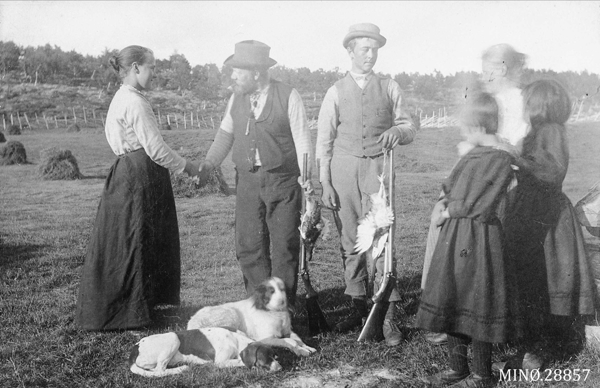 Jegere og budeier på Kolvsetra, Alvdal,