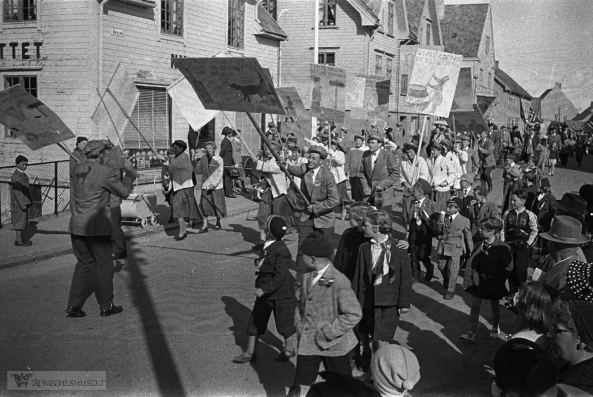 umerket film .(17.mai 1955 eller 1956)