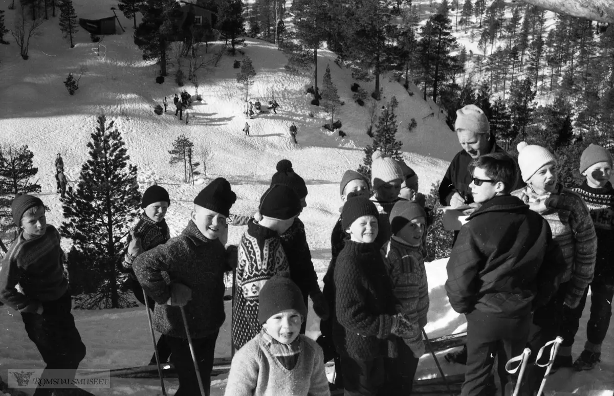 "februar-mars-april 1963"."skirenn i "Tormoden"