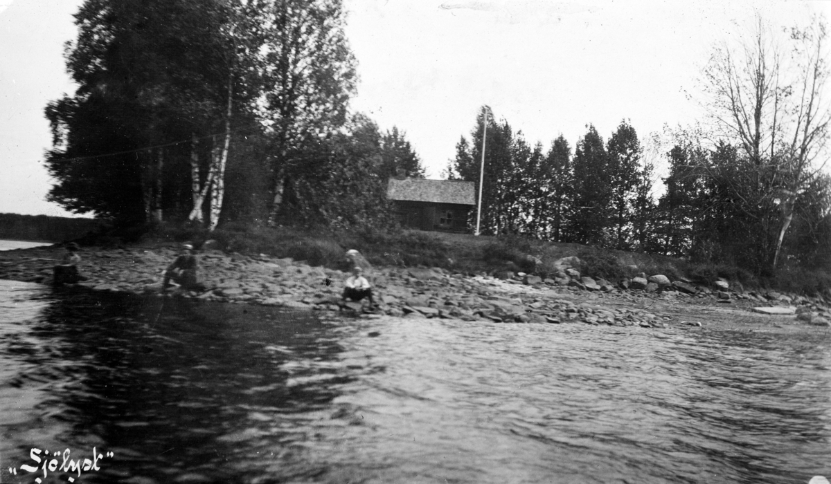 Hytte, Sjølyst i Rokosjøen.