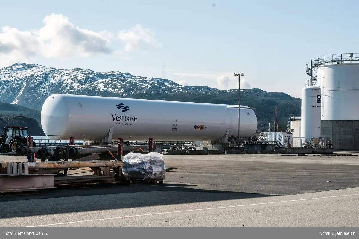 Gasstank på Vestbase i Kristiansund.