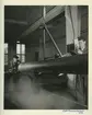 Interiörbld.Tillverkning av centrifugalrör. Centrifugalrörsfabriken i Oxelösund, 1947.
Personer: Fabriksarbetare.