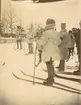 Officerare från Smålands husarregemente K 4 på skidor, vinterövning i Norrbotten omkring 1910.