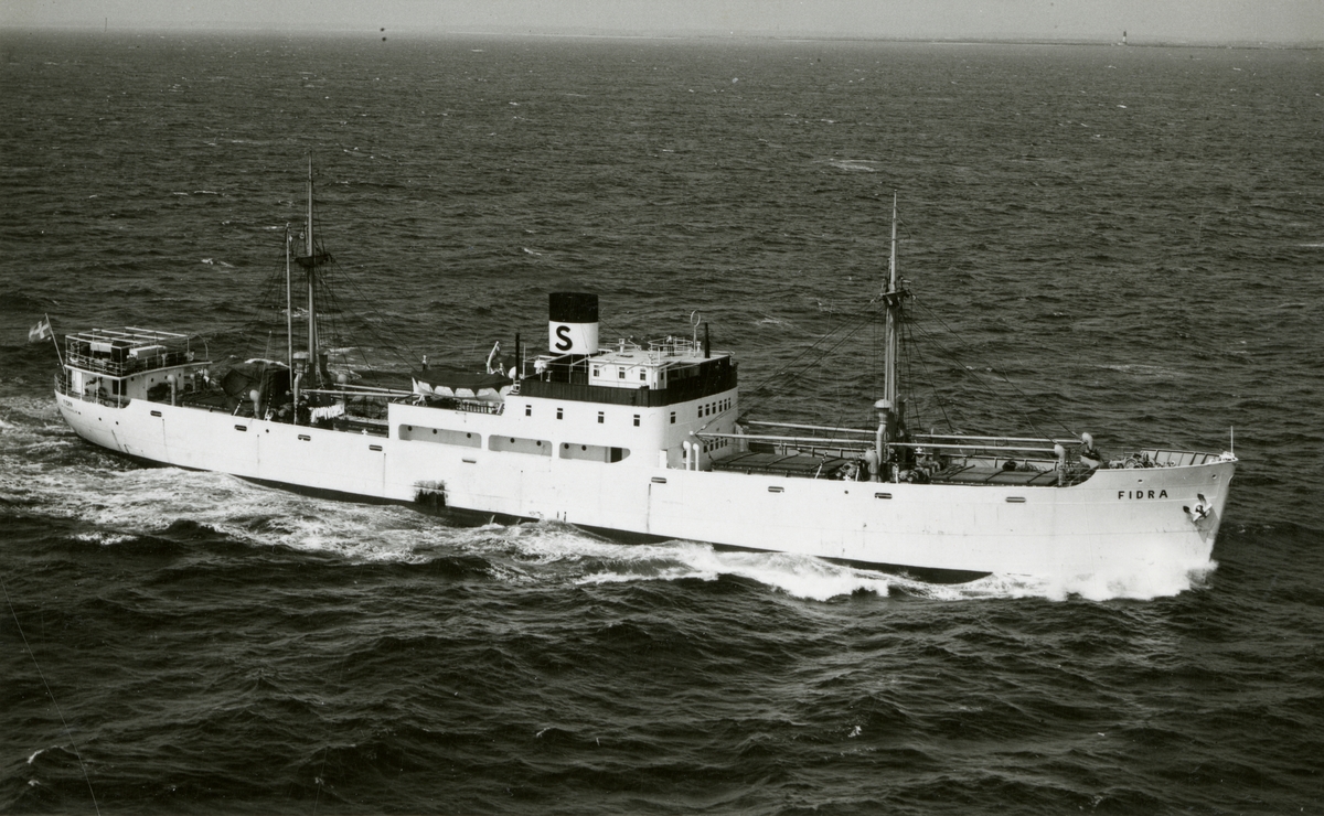 Ägare:/1939-67/: Stockholms Rederi AB Svea. Hemort: Stockholm.