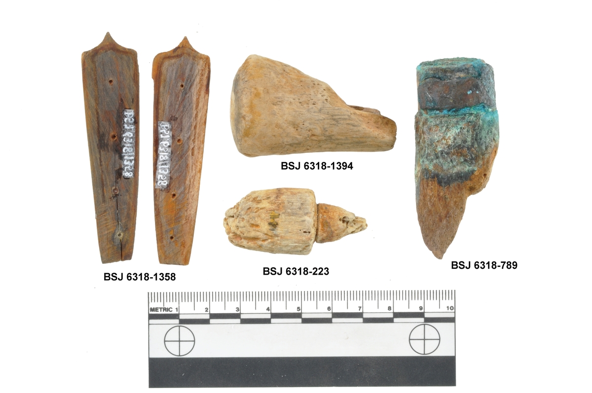 Skipsdel treplugg funnet i Vågen i Bergen.