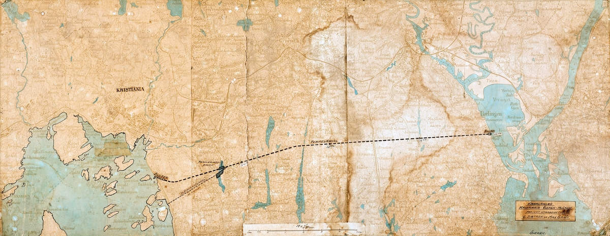 Kart som viser den prosjekterte linja for et kanalanlegg som var tenkt lagt fra Bekkelaget i indre Oslofjord mot innsjøen Øyeren, med videre forbindelse oppover Glomma og Vorma mot Mjøsa.  Dette kartet viser den førstnevnte, øst-vestgående traséen mot Øyeren.    Her er det østlige endepunktet skissert som et slusested ved Øyerens østre bredd ved Holt, like sør for Rælingen kirke.  Derfra gikk linja noenlunde rett vestover til den hadde krysset nordenden av Nord-Elvåga, deretter dreide den svakt noe mer sørover mellom Lutvann og Nøklevann mot Østensjøvannet.  Sistnevnte innsjø var tenkt som reguleringsbasseng med to avløp:  Et kanalløp som skulle ende i et sluseanlegg ved Sjursøya, og en fløtingstunnel  noe lengre sør med endepunkt i det såkalte Paddehavet, nord for Ulvøya.  Tømmertunnelen skulle også, i perioder med vel mye vann, fungere som overløp for Østensjøvannet.  

Den beskrevne traseen er markert på et kart i målestokk 1/25 000.  Kartet er oppklebet på ei forholdsvis tjukk papplate med format 136 X 55 centimeter.  Kartet er også påklistret en etikett med følgende tekst: «KANALANLÆG KRISTIANIA –ØIEREN-MJØSEN  PROJEKT UTARBEIDET AV G. SÆTREN OG MAX GRAFF».  Datering mangler.  

Opphavsmennene var ingeniører i Kanal- eller Vassdragsvesenet.  Gunnar Sætren (1843-1928) var fra Elverum i Hedmark.  Etter å ha gått «høiere allmennskole» på Lillehammer og i Kristiania, reiste han til den tekniske høgskolen i Zürich i Sveits, der han tok diplomeksamen i 1865.  Deretter reiste han tilbake til Norge, der han først fikk en stilling som teknisk tegner i Kanalvesenet.  Fra 1889 fungerte han som kanaldirektør, en stiling han fungerte i fram til 1907.  Han frasa seg embetet i samband med en debatt om kanaldirektørens habilitet i forbindelse med private vassdragsutbyggingsprosjekter.  Etter Sætrens avskjed ble for øvrig etaten omorganisert til «Vassdragsvesenet», noe som nok var en følge av at virksomhetene hadde fått stadig større fokus på kraftutbyggingsprosjekter.  Etter at han gikk ut av sitt statlige embete fortsatte Gunnar Sætren sitt virke som privatpraktiserende teknisk konsulent i Kristiania.  Max Graff, som Gunnar Sætren samarbeidet med om kanalprosjektet mellom Indre Oslofjord og Øyeren, hette egentlig Hans Maximilian Graff (f. 1881).  Han var født i Idd i Østfold, men vokste opp på forskjellige steder der faren var offiser.  Også Max Graff var ingeniørutdannet og arbeidet i Vassdragsvesenet.