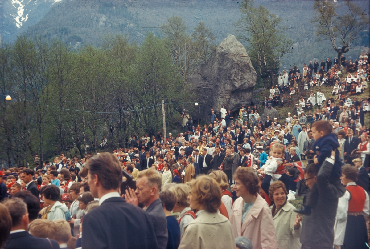 17. mai-feiring i Hovden, Odda.