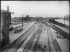 Bangården vid Malmö centralstation. I bakgrunden skymtas den så kallade Kreuger & Toll-bron.