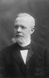 Portrettfotografi av Albert Karsten Myhrwold (1856-1920).  D