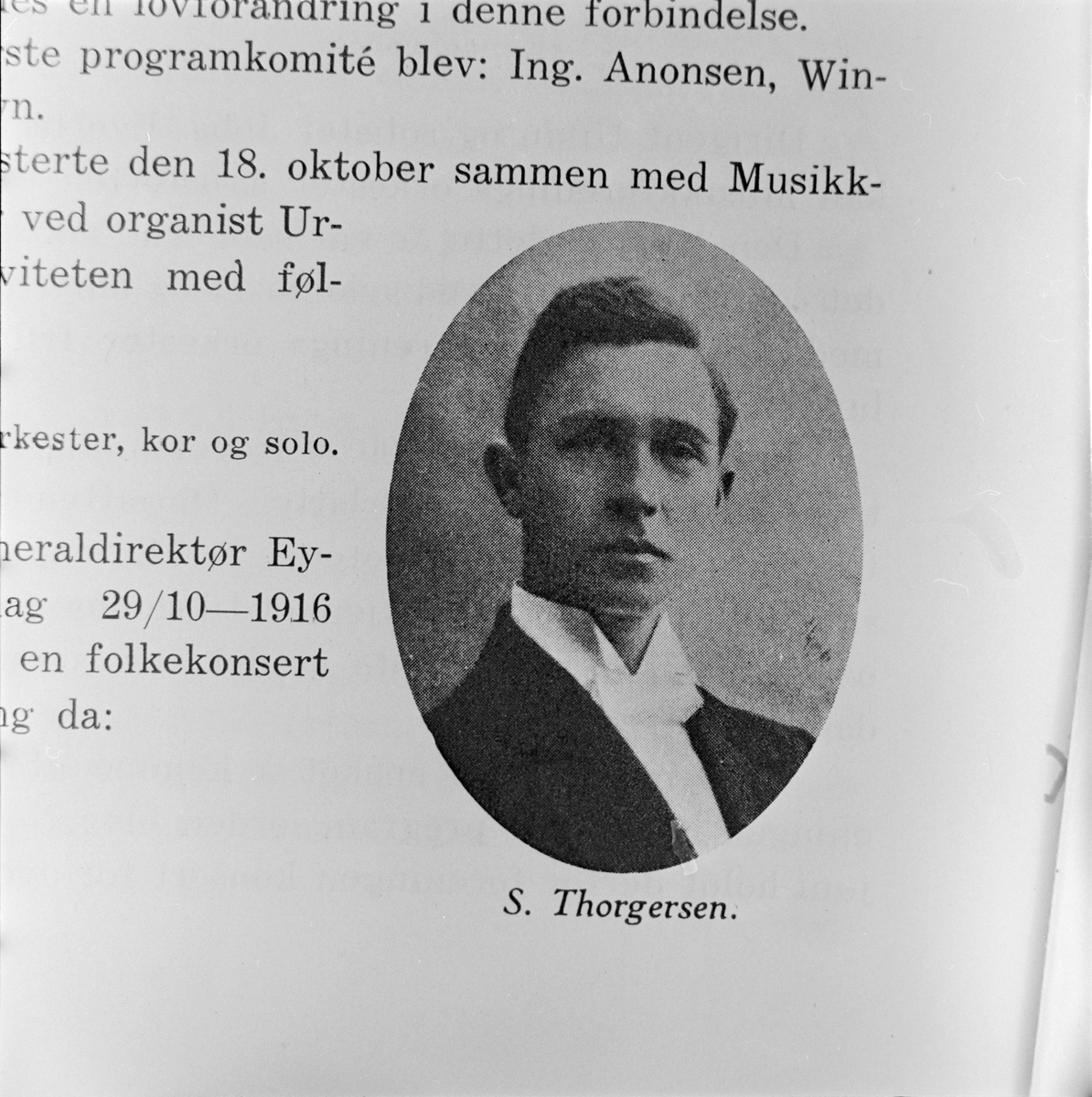 Portrettbilder av Rjukan mannsangforenings formenn.
