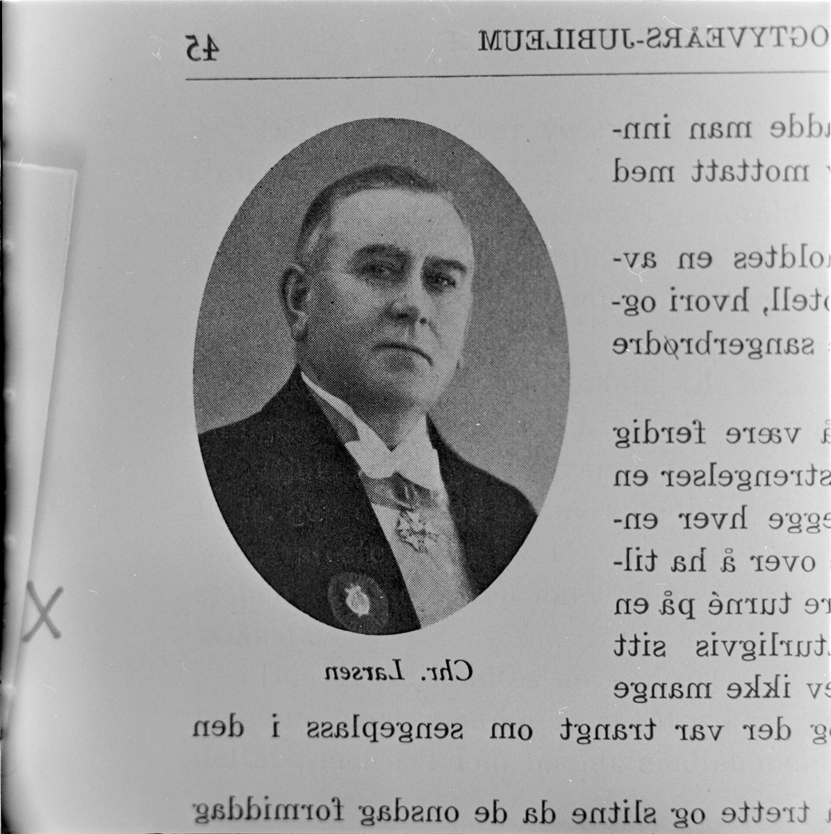 Portrettbilder av Rjukan mannsangforenings formenn.