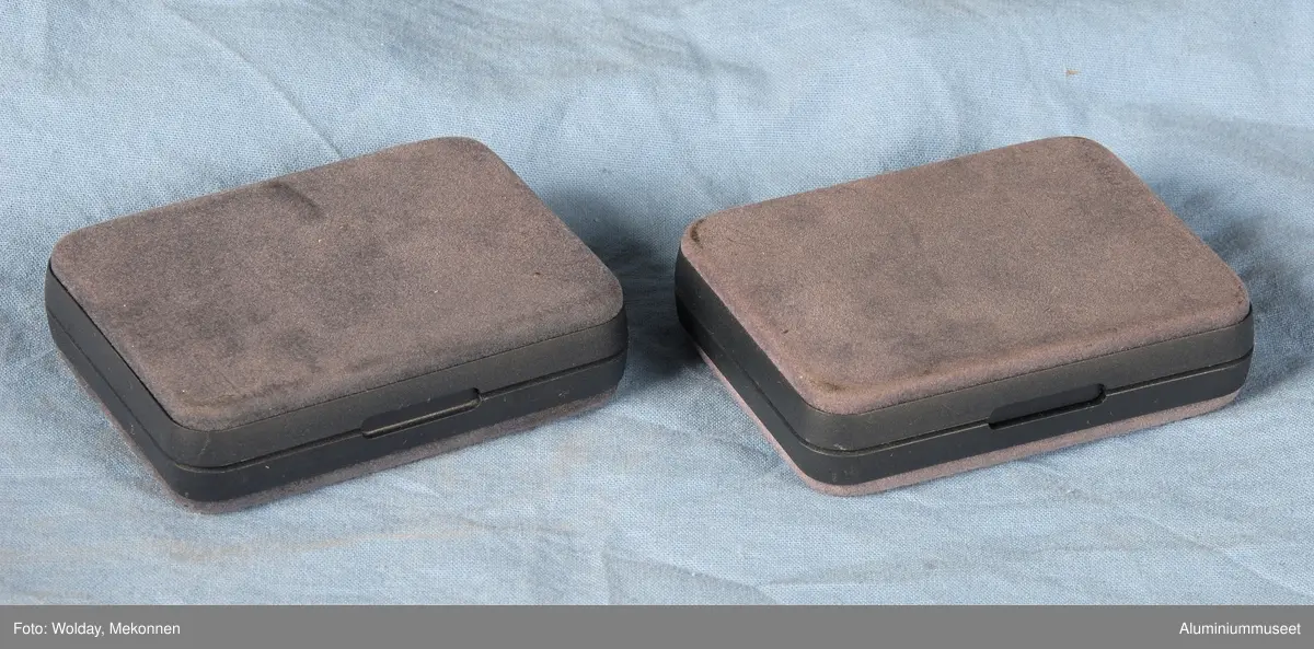 Rektangulær minneplate i etui