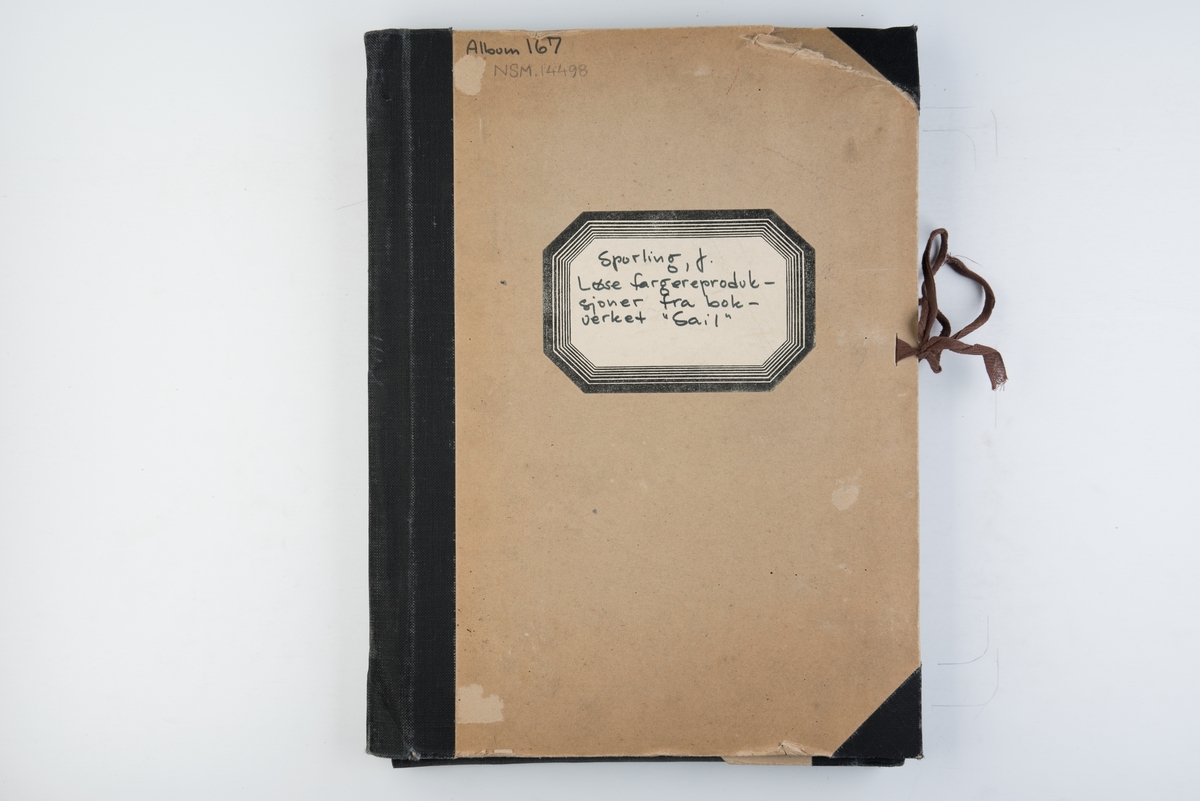 Reproduksjoner av skuteportretter fra bokverket "Sail" av J. Spurling utgitt i årene 1927-36