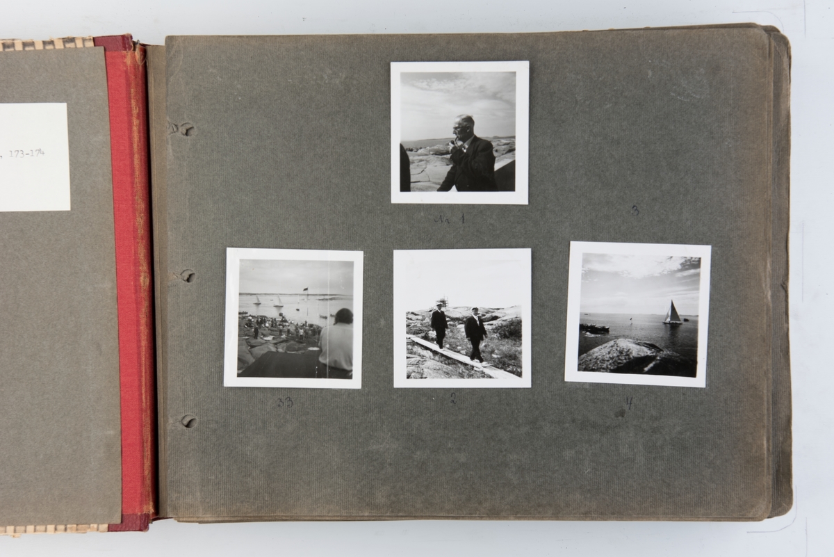 Album med fotografier av sportsseilere og miljøet omkring dem 1949-1951. Fotografert av Grethe Bruu. Album nr. 1.