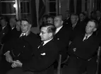 Deltagare i Jälla Lantbruksskolas 50-årsjubileum - Albert Andersson, vice ordförande i Uppsala läns landsting, regeringsrådet Adolf Lundevall, Lantbrukshögskolans rektor Ragnar Nilsson och länsjägmästare Ragnar Lybeck