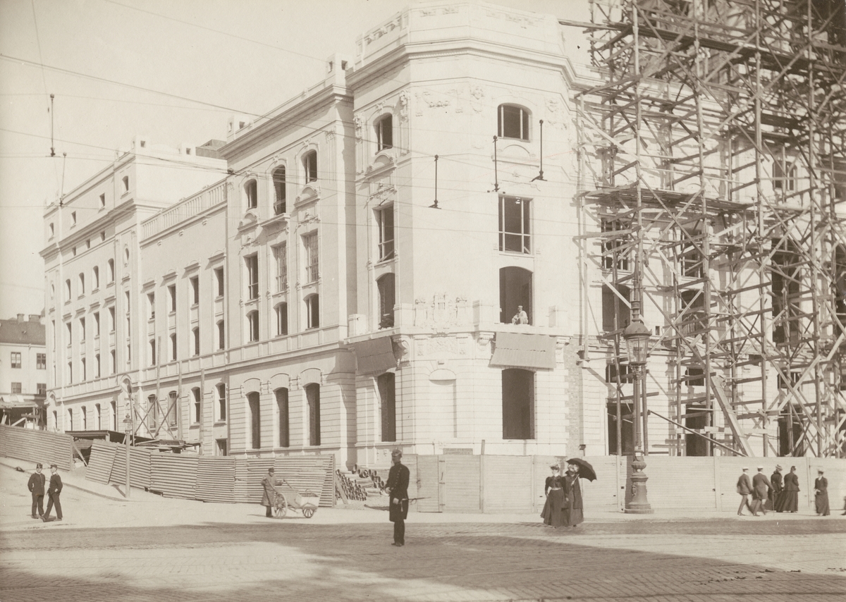 Kungliga Dramatiska Teatern, Dramaten, Stockholm, under uppförande, 1905-1906. 