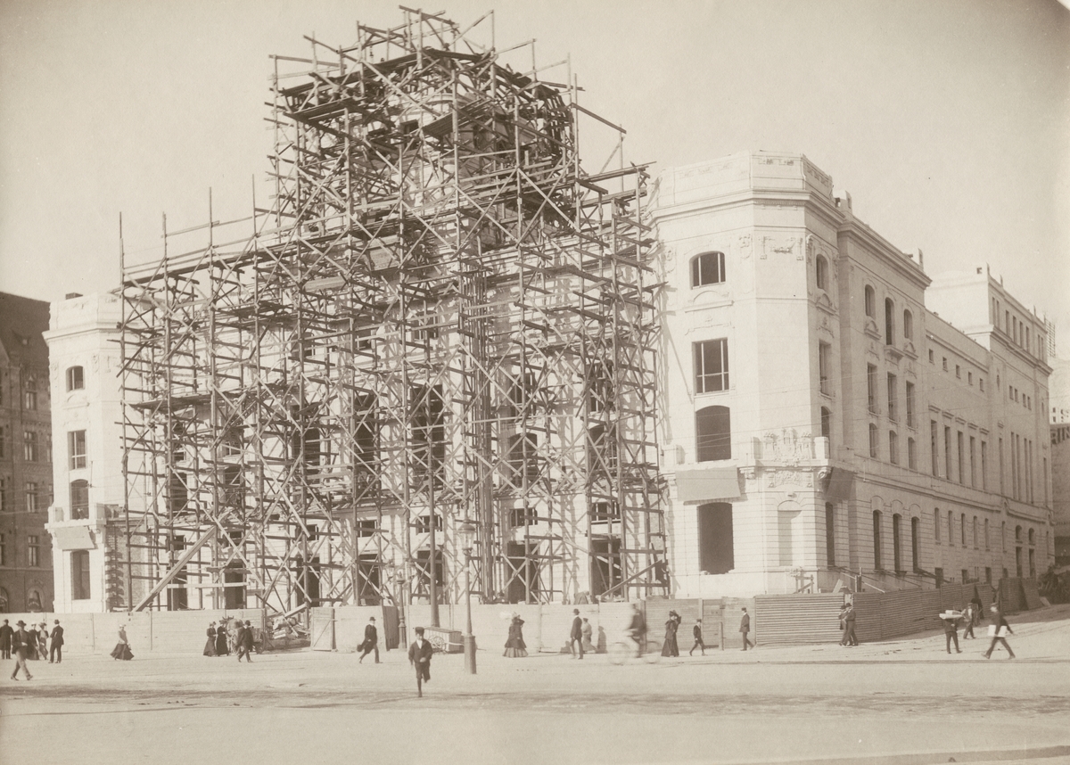 Kungliga Dramatiska Teatern, Dramaten, Stockholm, under uppförande, 1906. 