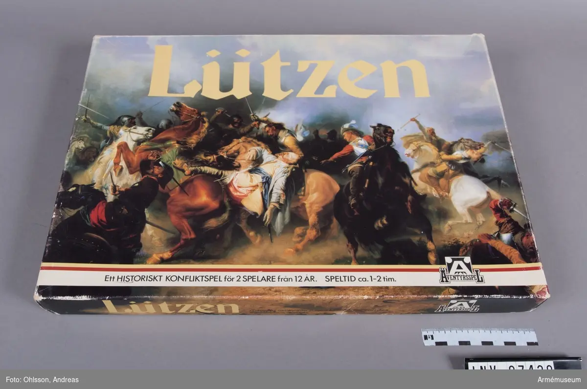 Spelet består av en spelplan i 2 delar som föreställer platsen för slaget vid Lützen indelad i hexagoner, två tärningar, tre plastpåsar med sammanlagt cirka med cirka 70 fyrkantiga spelmarkeringar i papp i rött, blått och vitt, samt ett häfte och ett blad med spelinstruktioner och tabeller.