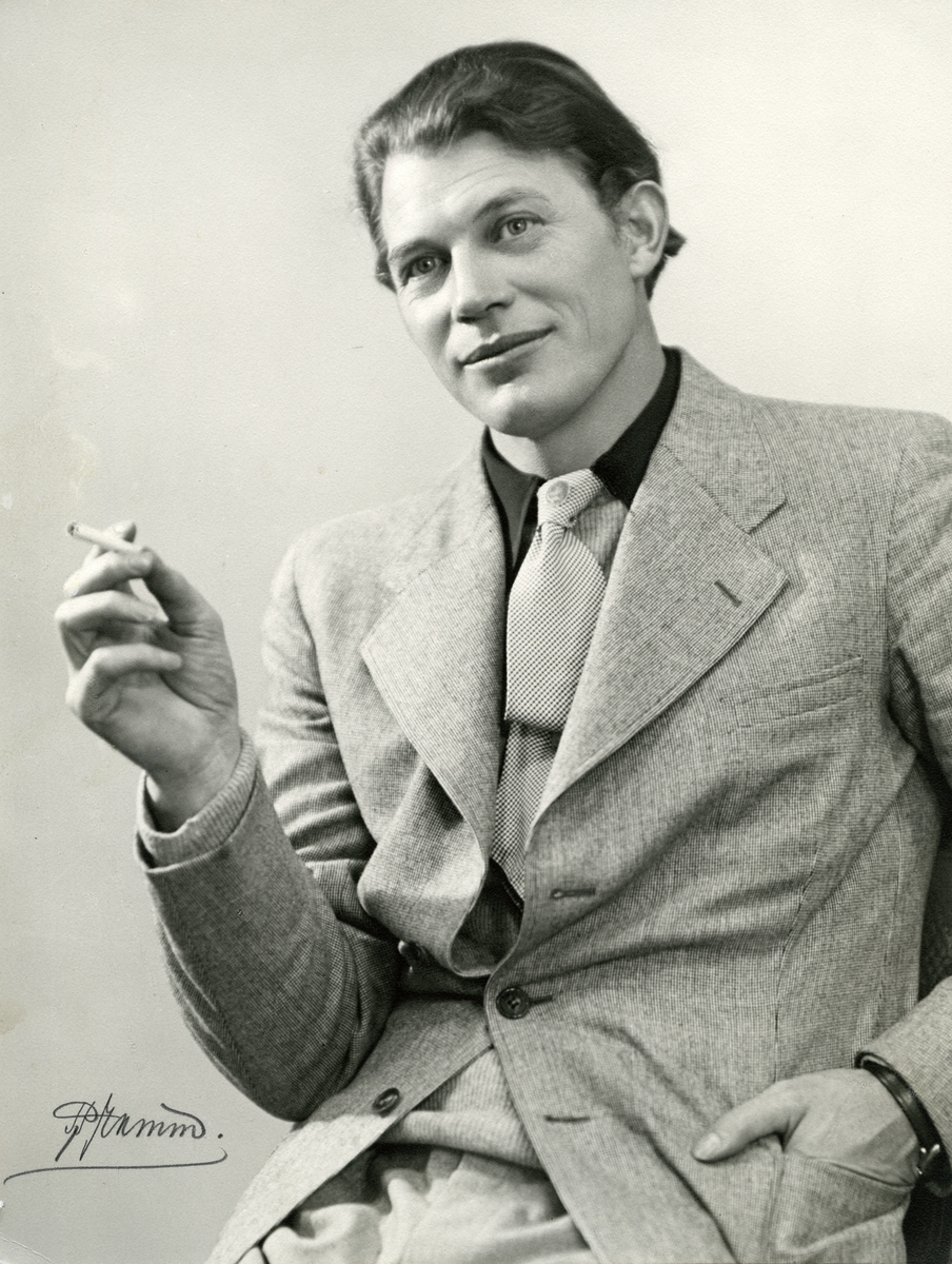 Porträtt av författaren Harry Martinson (1904–1978)