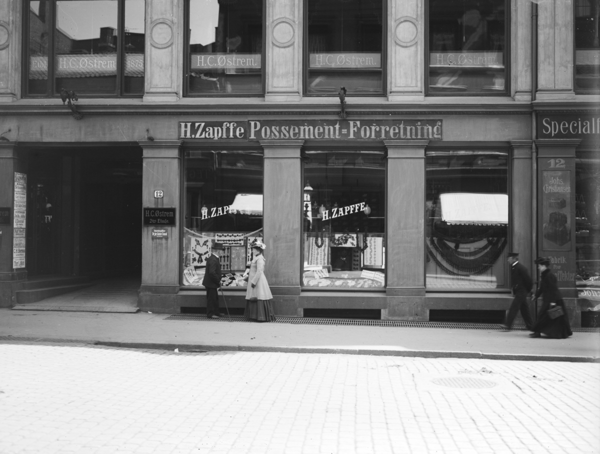 H. Zappfe Possement Forretning, Øvre Slottsgate 12, Oslo.