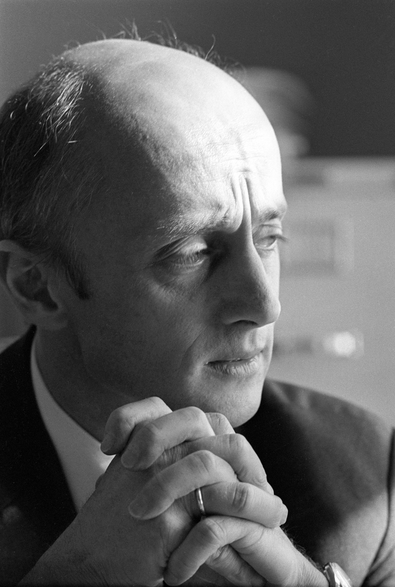 Intervju med Kåre Willoch. Portrett
