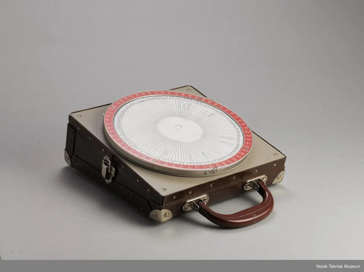 I koffert, lokk mangler