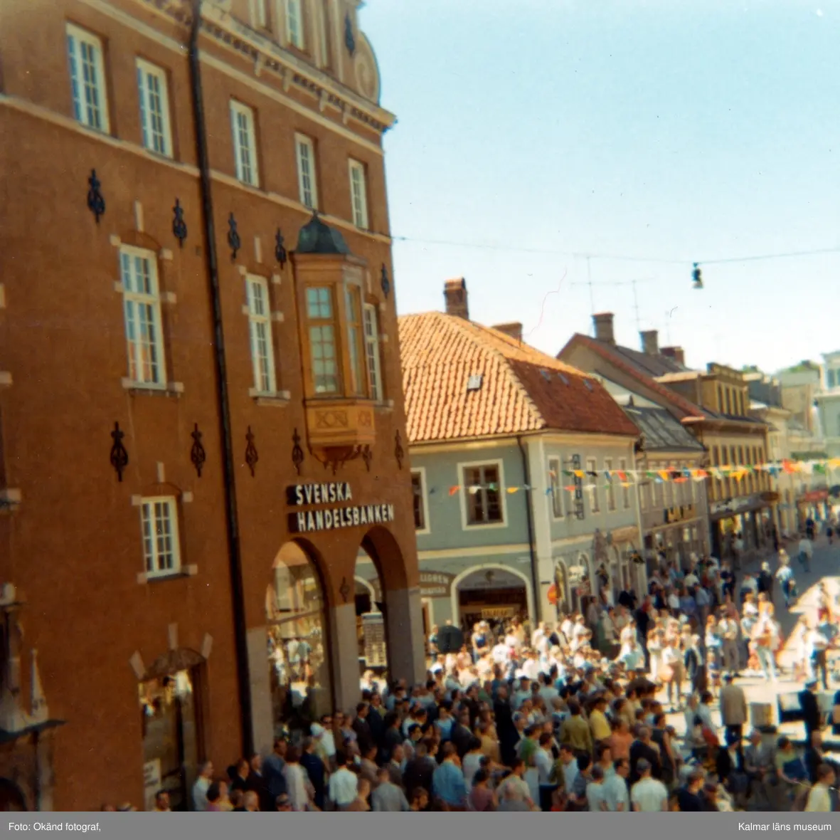 Storgatan, den 10 september 1964, vid invigningen av Domusvaruhuset.