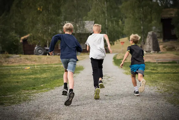 Children at the museum