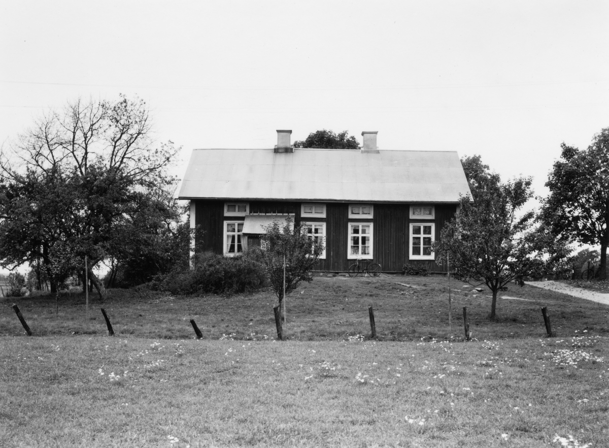 Kåragård i Tånnö, Värnamo. Mangårdsbyggnaden sedd från öster.