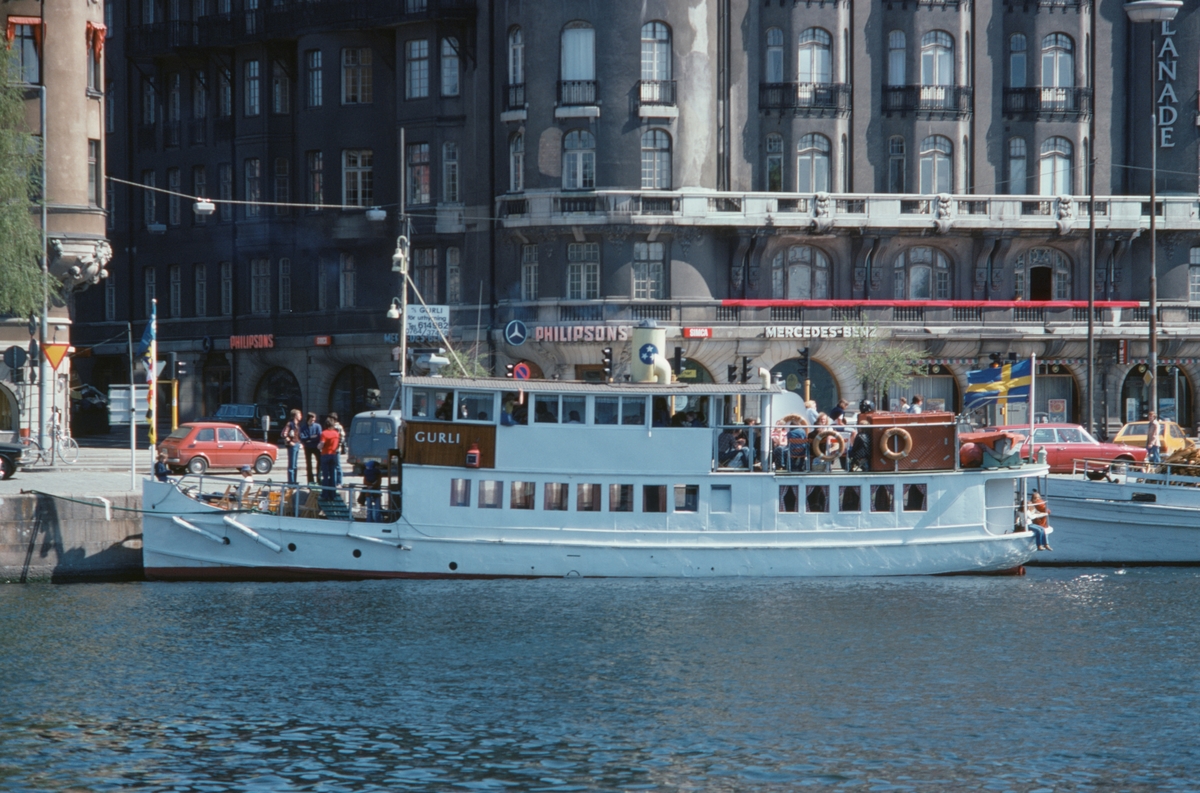 MS GURLI i Nybroviken