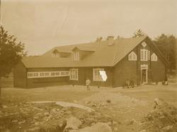 Armémuseum på Wikimedia Commons