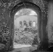 Den  21 juni 1961 var katastrofen framme i Vist. Församlingens kyrka stod under renovering och något gick galet. En takarbetare såg svag rökutveckling vid middagstiden. Kort därefter var hela byggnaden övertänd. Av kyrkans rika inventarierna kunde mycket lite räddas.