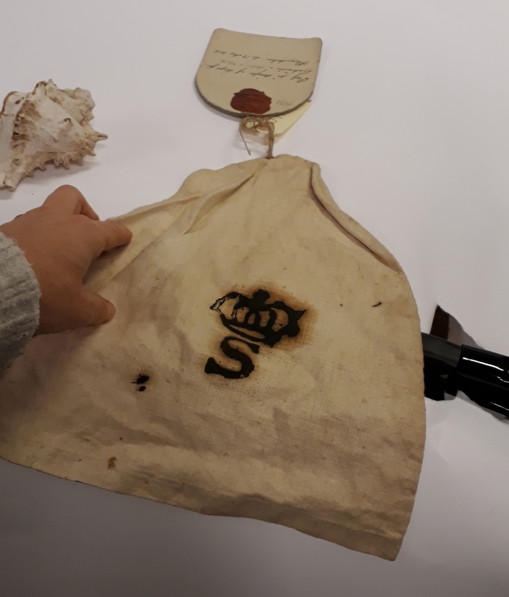 Modell till nattmössa inom flottan från 1856.