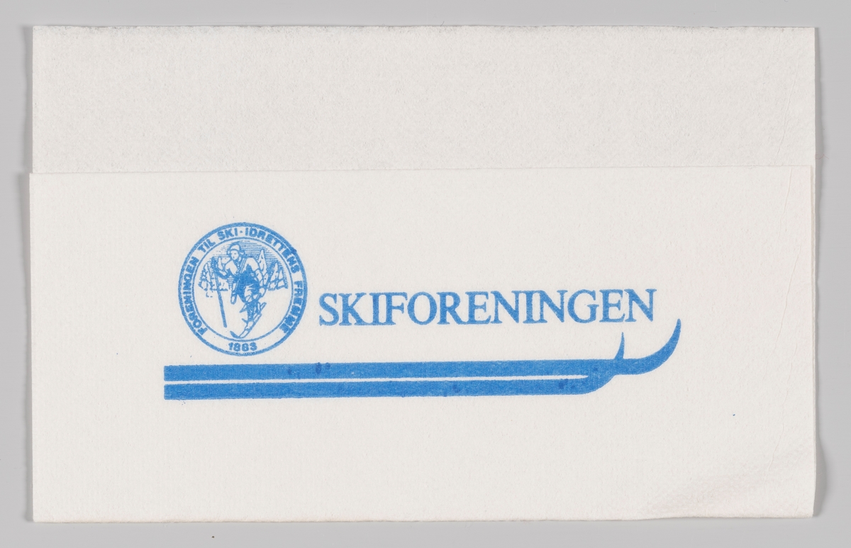 Et par ski og en reklametekst for Skiforeningen og logo med en skiløper.