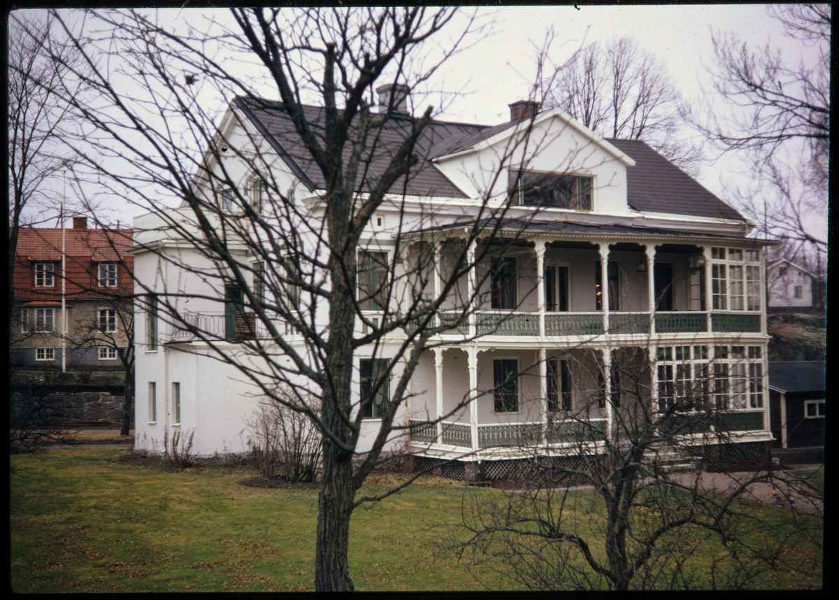 Vänersborg, Blåsut Kasenallén 6. "Kasen"