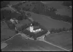 Flygfoto över Odensvi kyrka, Odensvi.