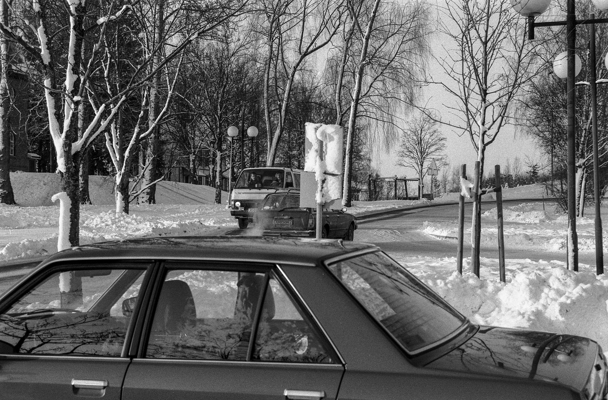Trafikken i Ås sentrum.