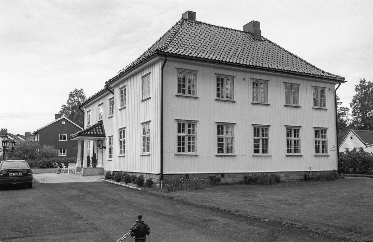 Eksempel på god byggeskikk. Fra venstre: Truls Wetterhus, Marit Eikeland og Nils-Petter Wiik og Ivar Gudmundsen.