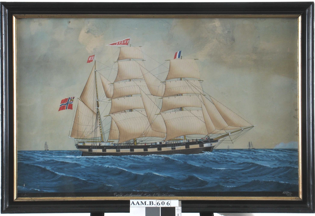 For fulle seil, kurs mot høyre. Sort skrog med kanonporter. Unionsflagg. Rederiflagg: E D  i hvitt på rødt.  Vimpel: "Vesta" i hvitt på rødt, hvit kant. Tricoloren på formasten.