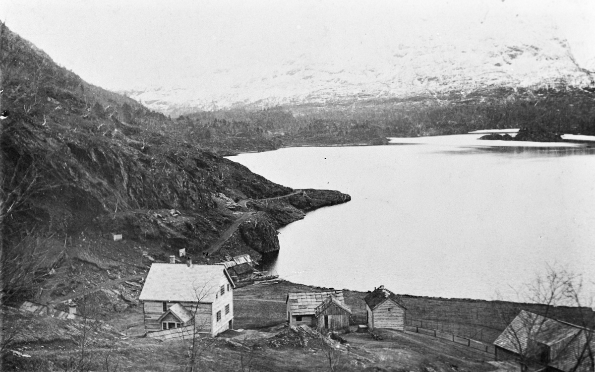 Garden Løyning med nytt våningshus i 1930.