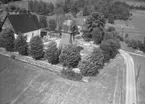 Flygfoto över Hagshults kyrka i Vaggeryds kommun. Nr 355